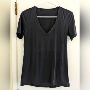 Lululemon Love V Neck